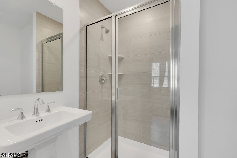 COLLECTION at MORRIS PLAINS - Residential