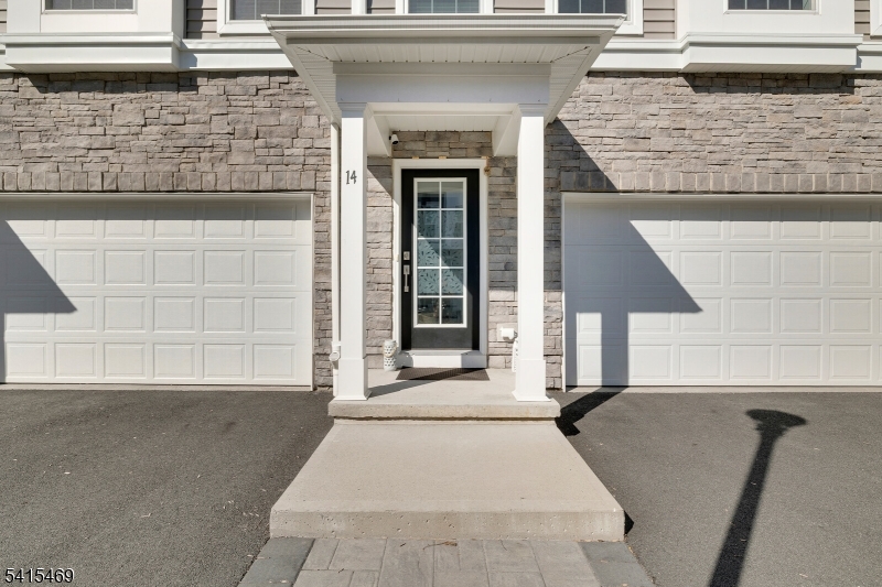 COLLECTION at MORRIS PLAINS - Residential