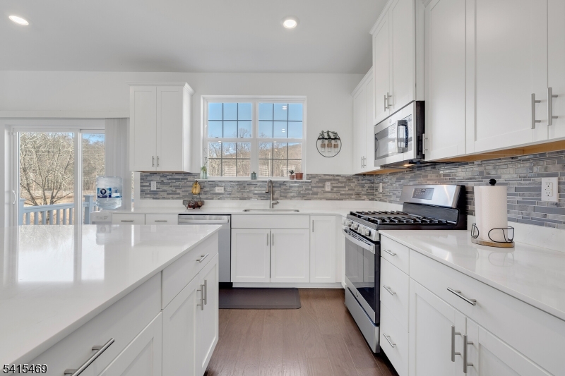 COLLECTION at MORRIS PLAINS - Residential