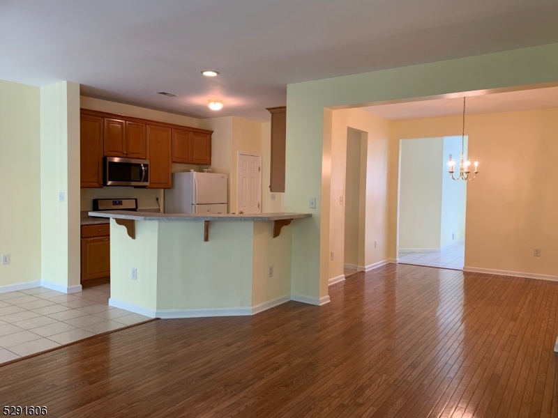 Montgomery Hills - Residential Lease