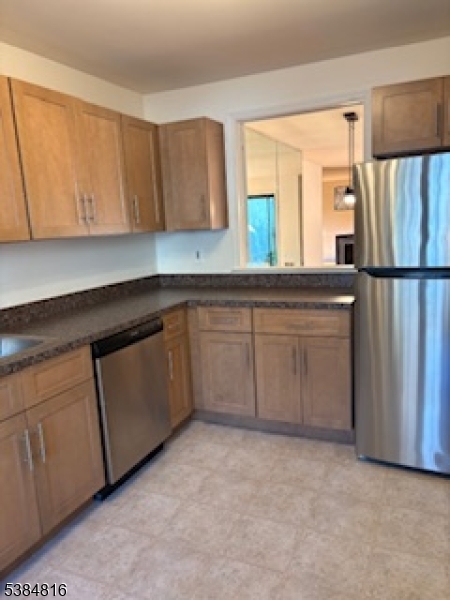 INWOOD AT GREAT NOTCH - Residential Lease