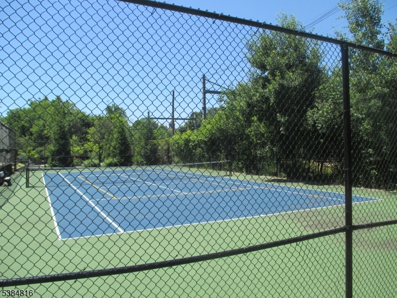 INWOOD AT GREAT NOTCH - Residential Lease