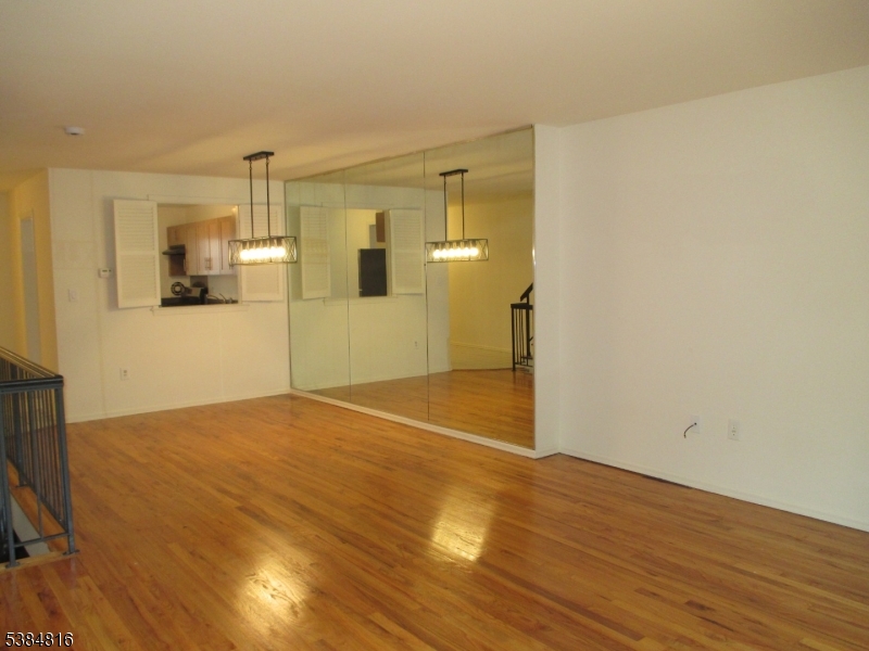 INWOOD AT GREAT NOTCH - Residential Lease