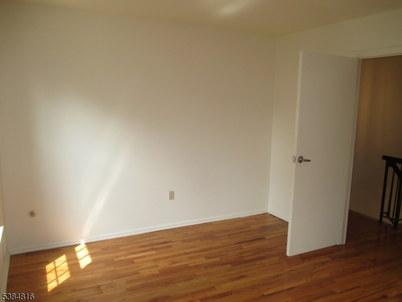 INWOOD AT GREAT NOTCH - Residential Lease