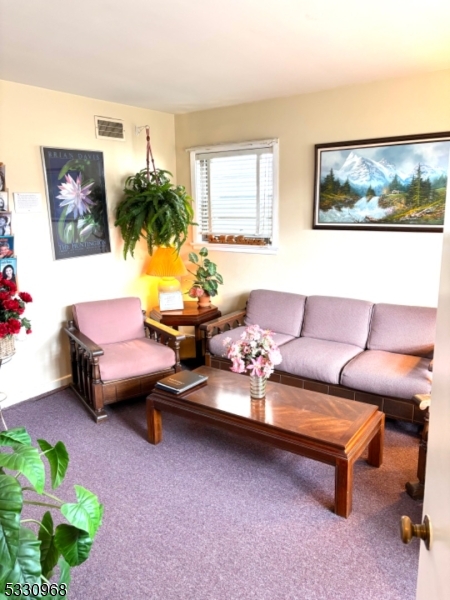 Spring Garden - Commercial Lease