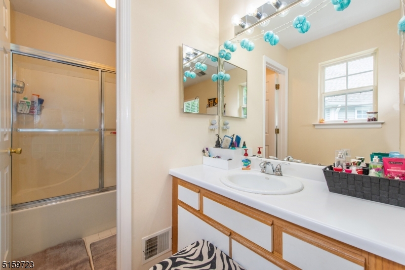 The Glens - Residential