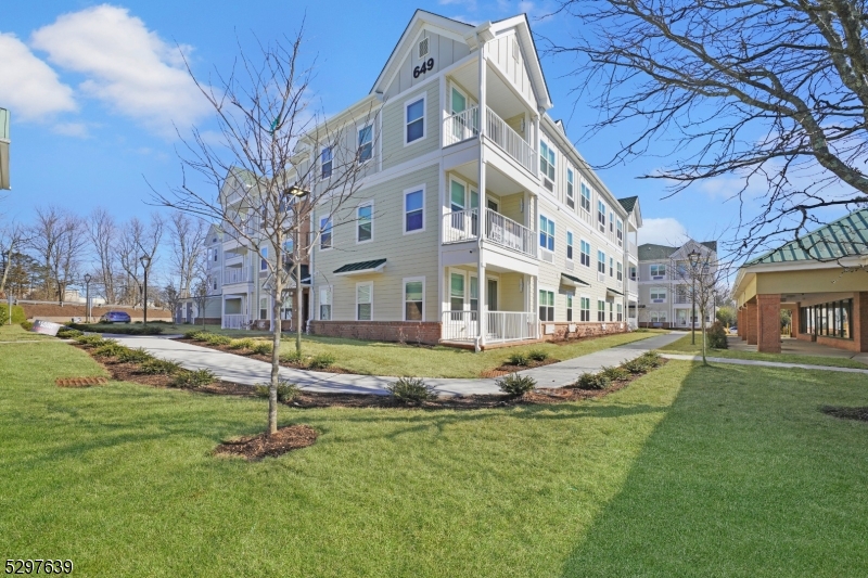 Franklin at Hillsborough - Residential Lease