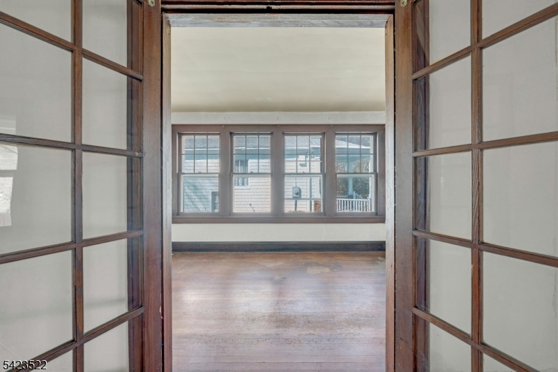 Sleepy Hollow Area - Residential