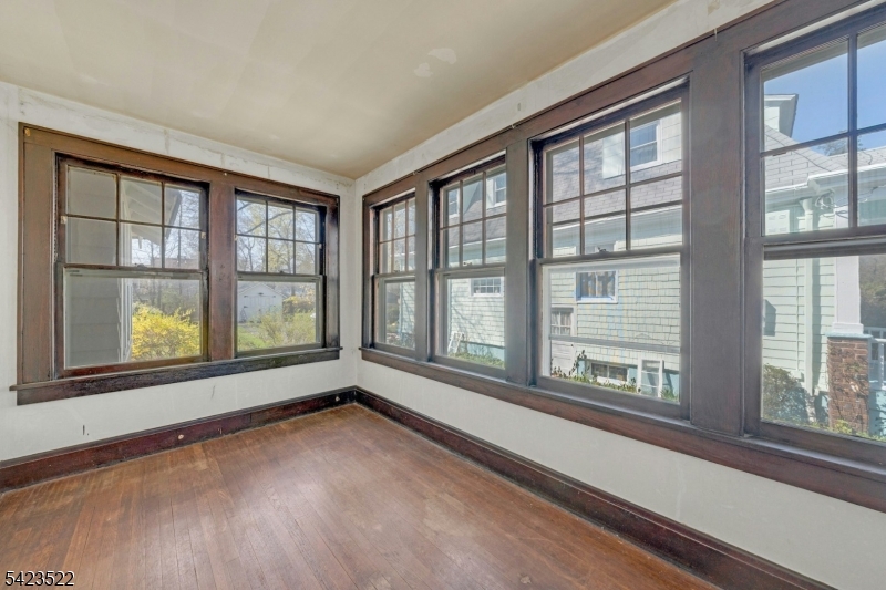 Sleepy Hollow Area - Residential