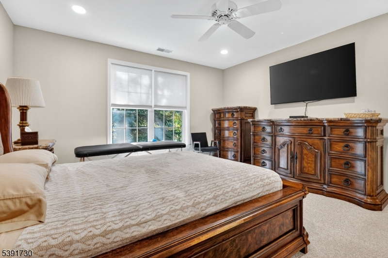 Fox HIlls - Residential