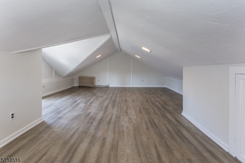 College Section - Residential Lease