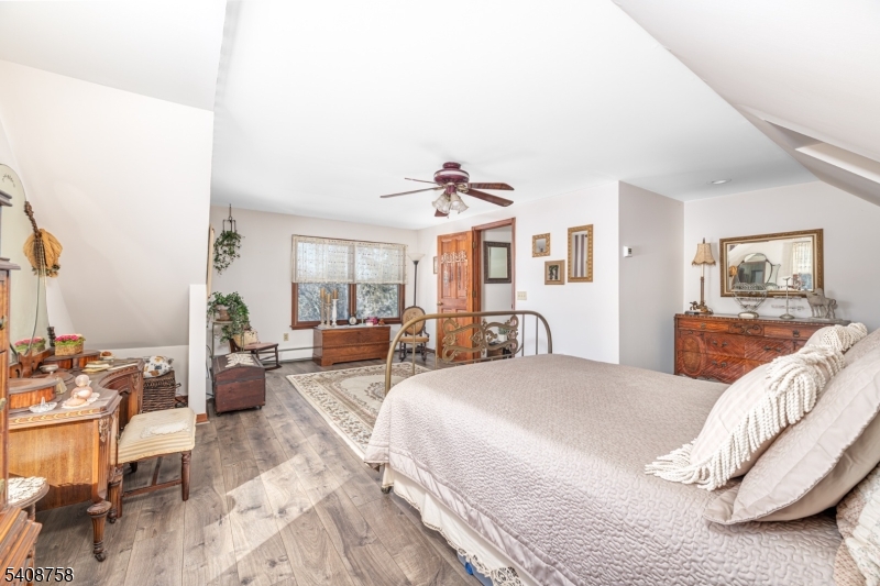 LAKE MOHAWK - Residential