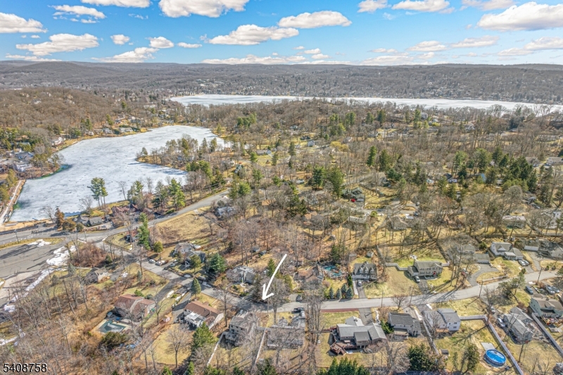 LAKE MOHAWK - Residential