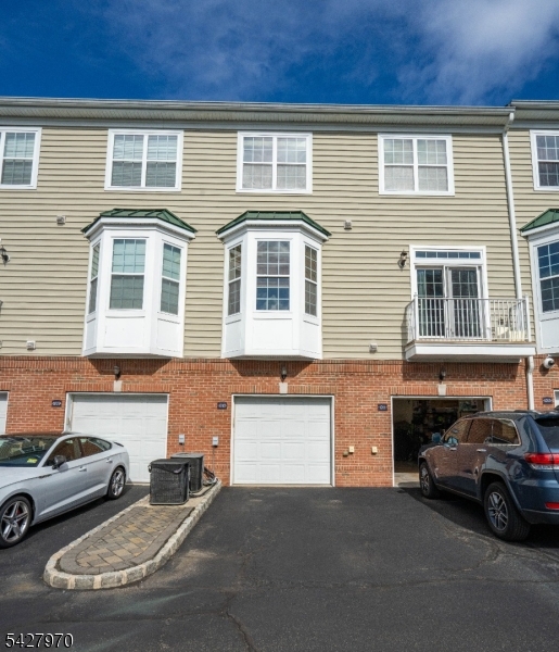 Essex Park - Residential