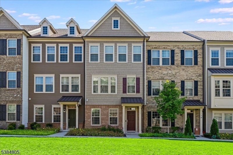 Livingston Square - Residential Lease