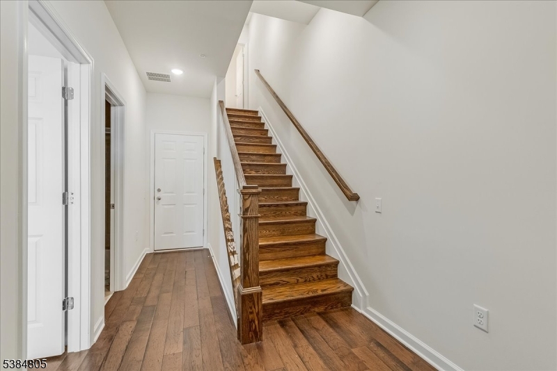 Livingston Square - Residential Lease