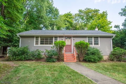 223 Alexander Ave, Montclair Twp., NJ 07043 - MLS#: 3922441