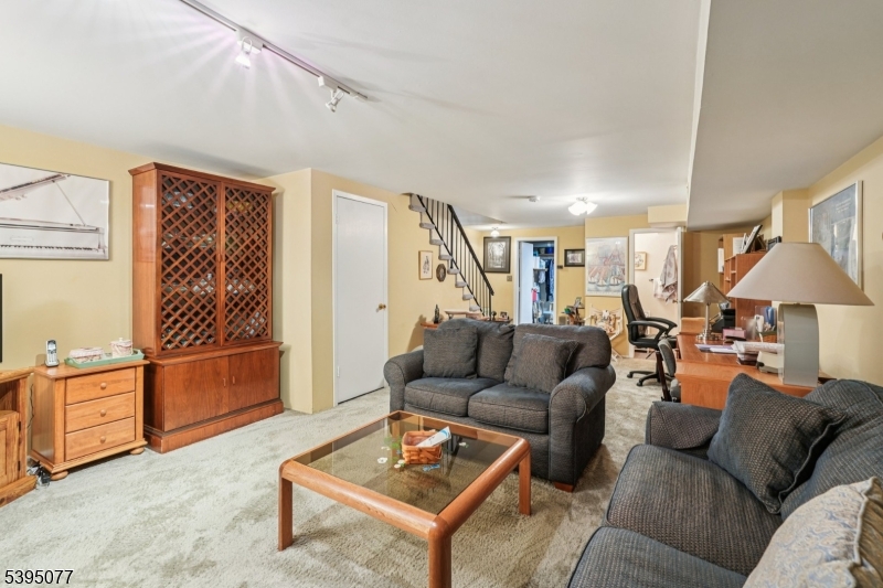 Inwood at Great Notch - Residential