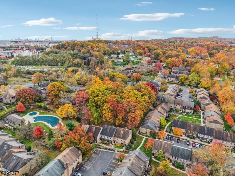 Inwood at Great Notch - Residential