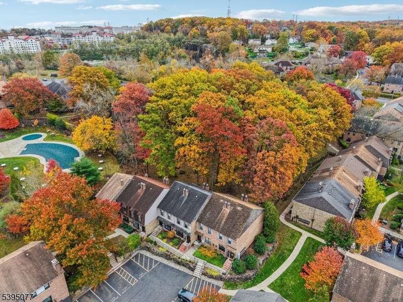 Inwood at Great Notch - Residential