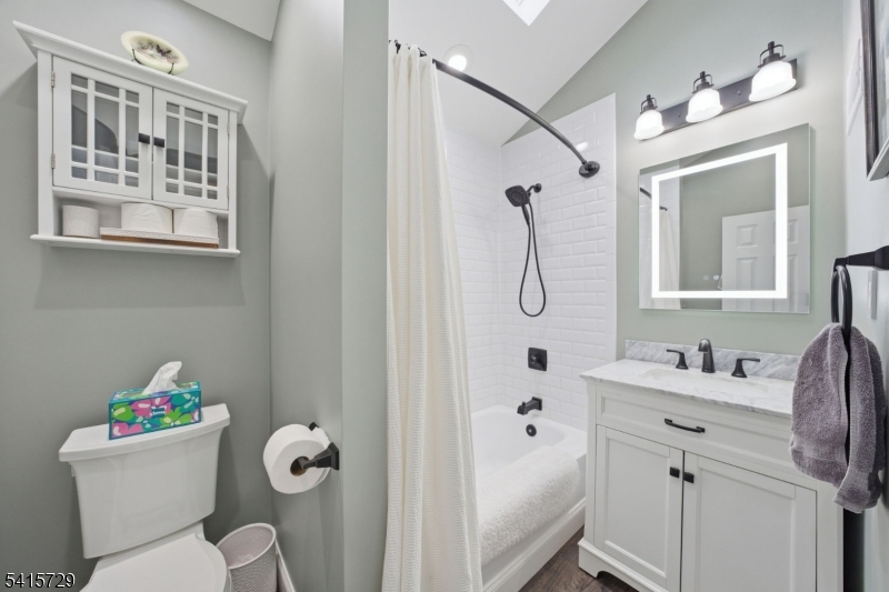 White Meadow Lake - Residential