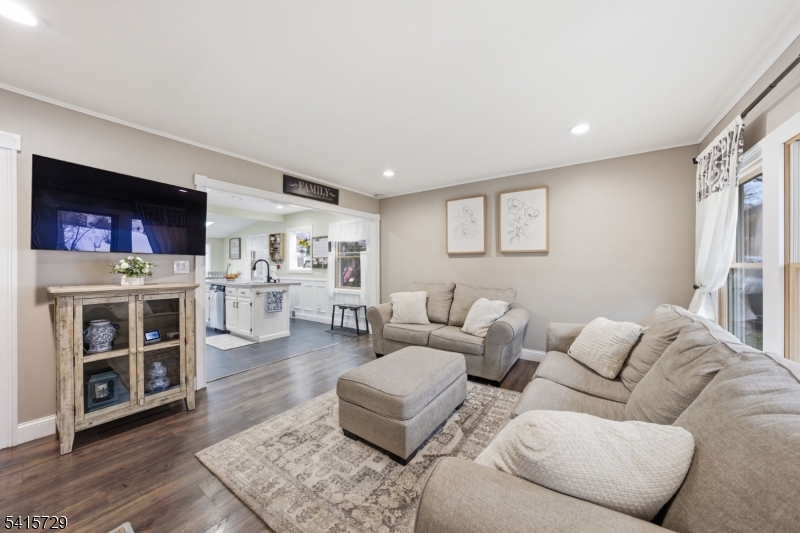 White Meadow Lake - Residential