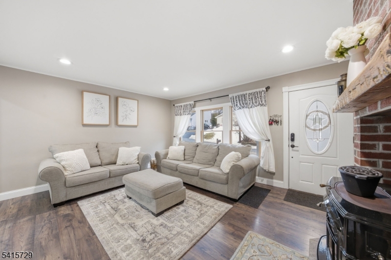 White Meadow Lake - Residential