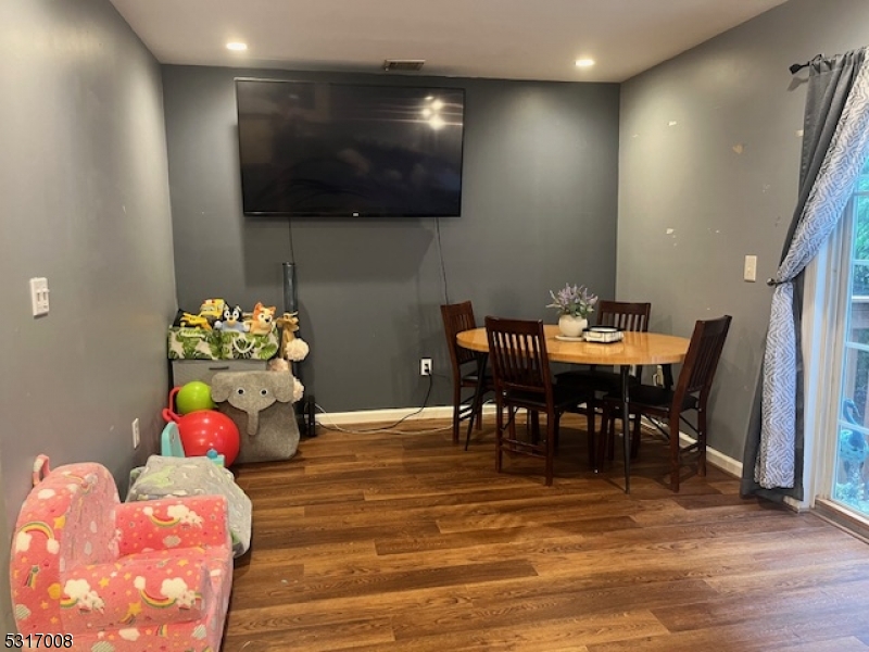 Star Lake Road Condominiums - Residential