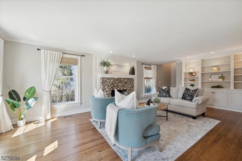 DRAKEWICK - Residential