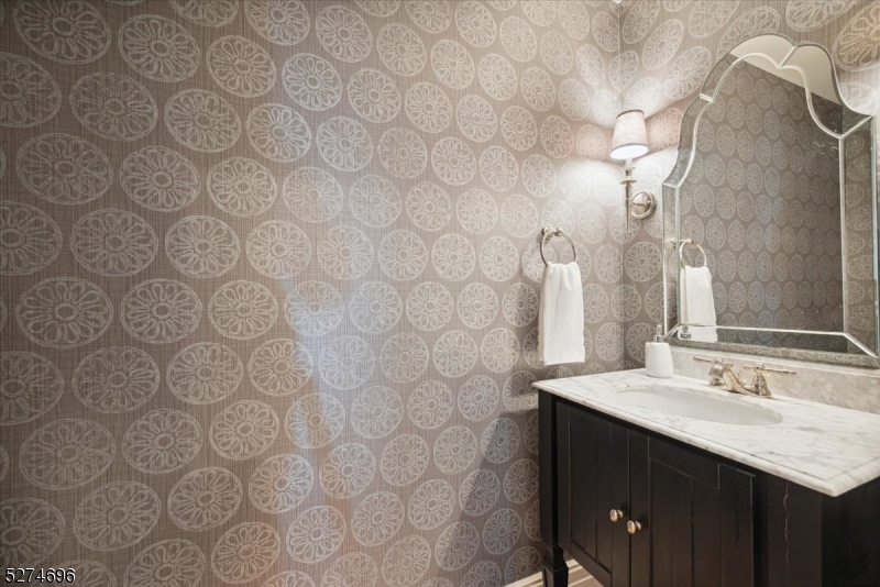 DRAKEWICK - Residential