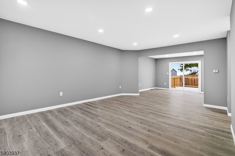 White Oaks Sec - Residential