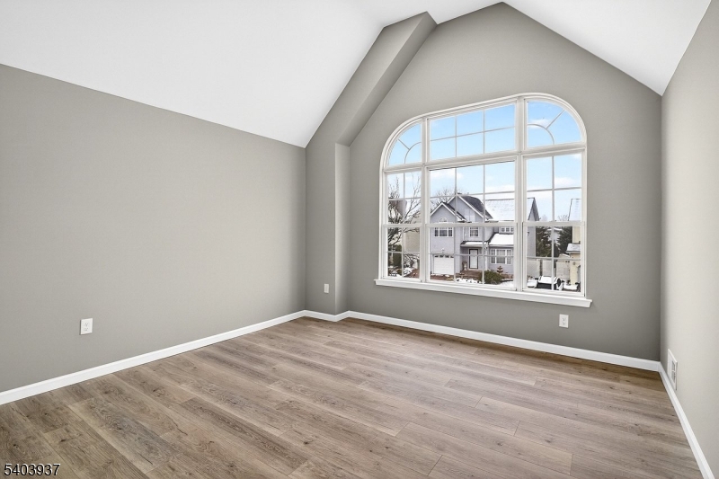 White Oaks Sec - Residential