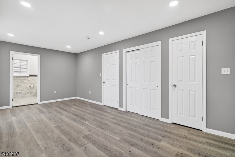 White Oaks Sec - Residential