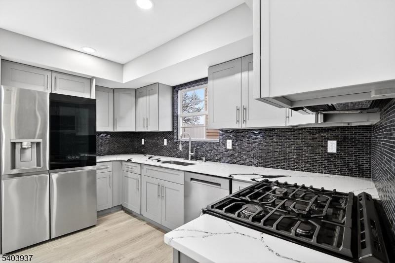 White Oaks Sec - Residential