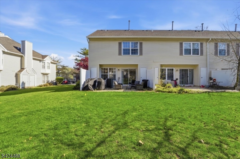 Society Hill - Somerset III - Residential