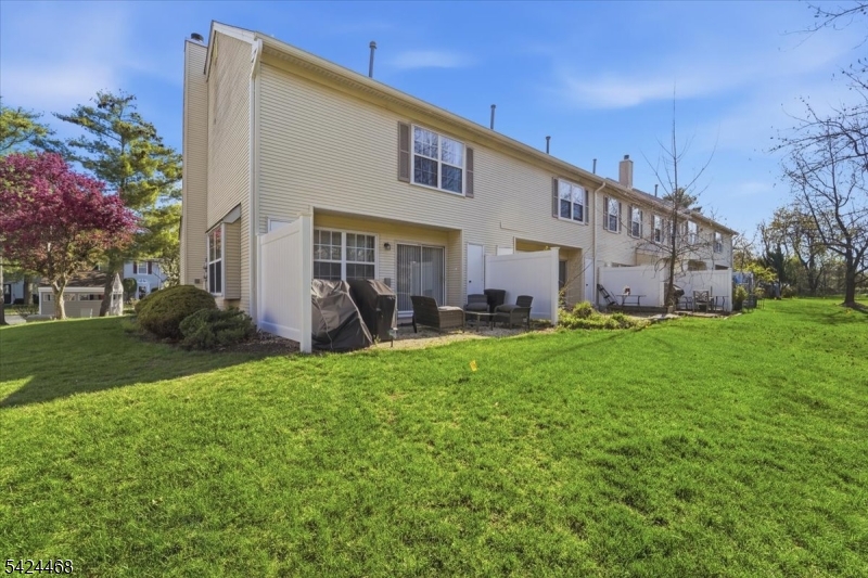 Society Hill - Somerset III - Residential