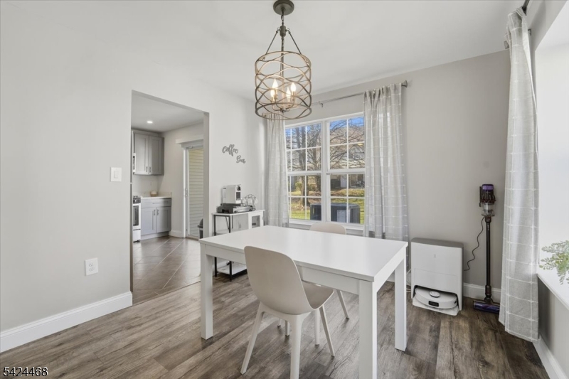 Society Hill - Somerset III - Residential