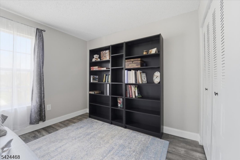 Society Hill - Somerset III - Residential