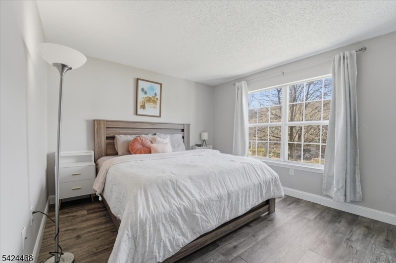 Society Hill - Somerset III - Residential