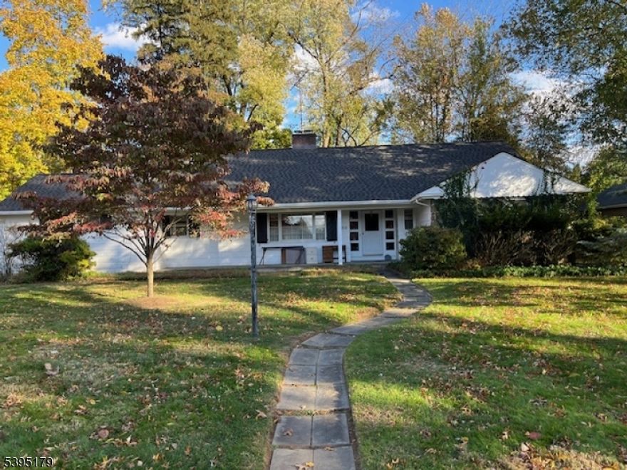 Nice home on quiet street.  Large master bedroom on first floor, oversized lot.  Quick closing possible.  Some furniture may be available with sale.