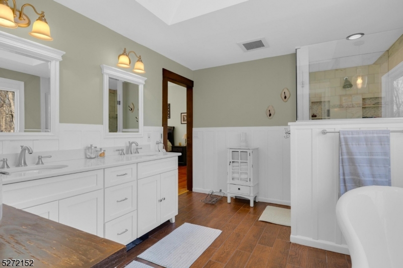 Squire Hill - Residential