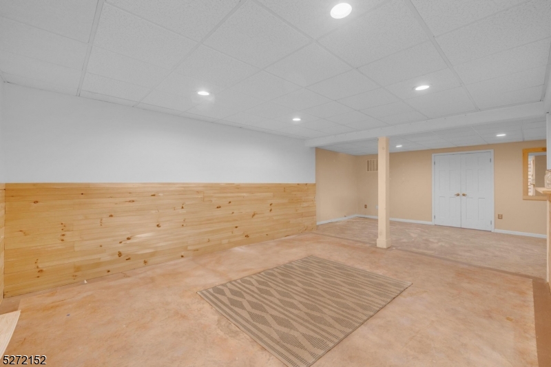 Squire Hill - Residential