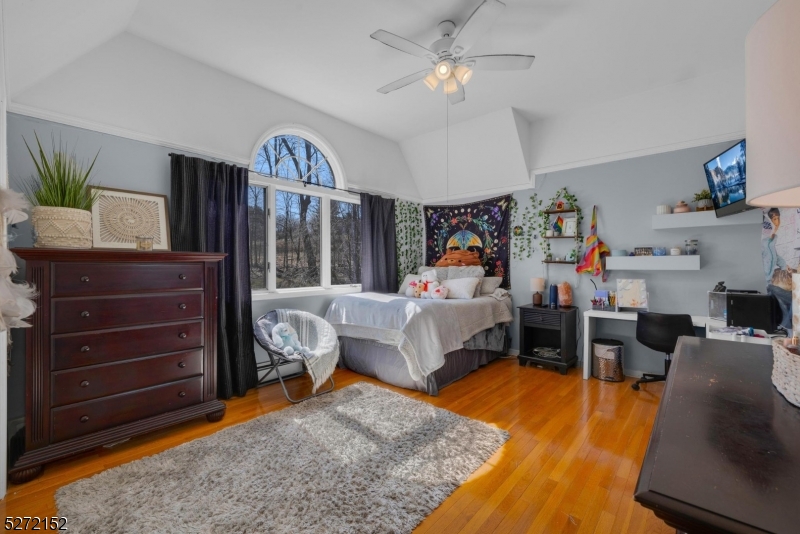 Squire Hill - Residential