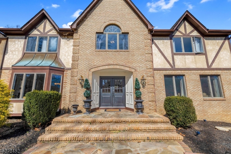 Squire Hill - Residential