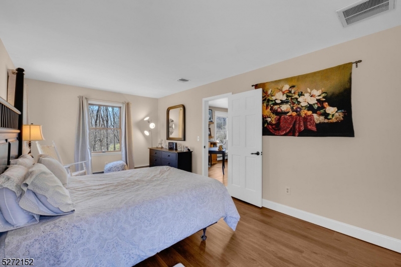 Squire Hill - Residential