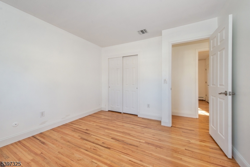 Lake Hiawatha - Residential Lease