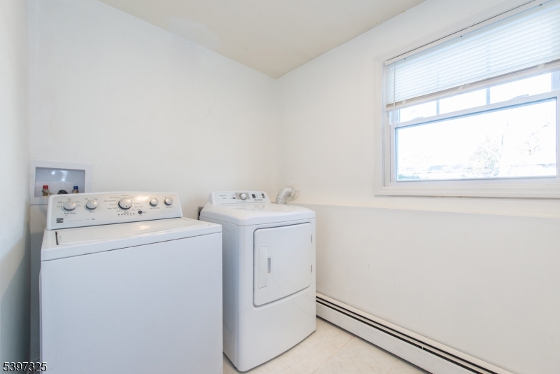 Lake Hiawatha - Residential Lease