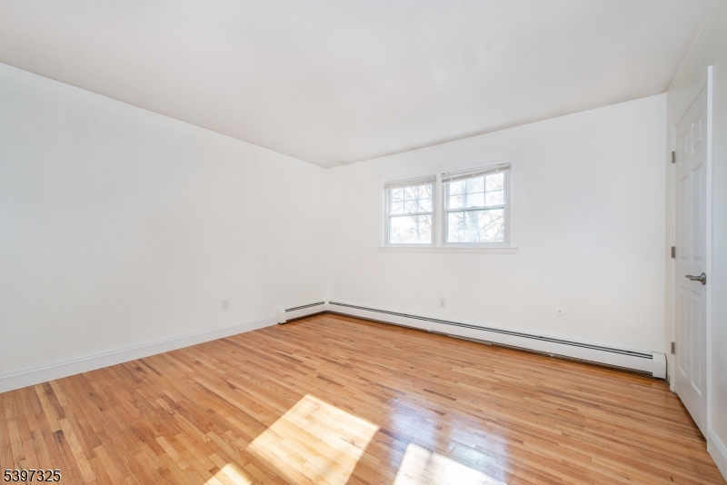 Lake Hiawatha - Residential Lease