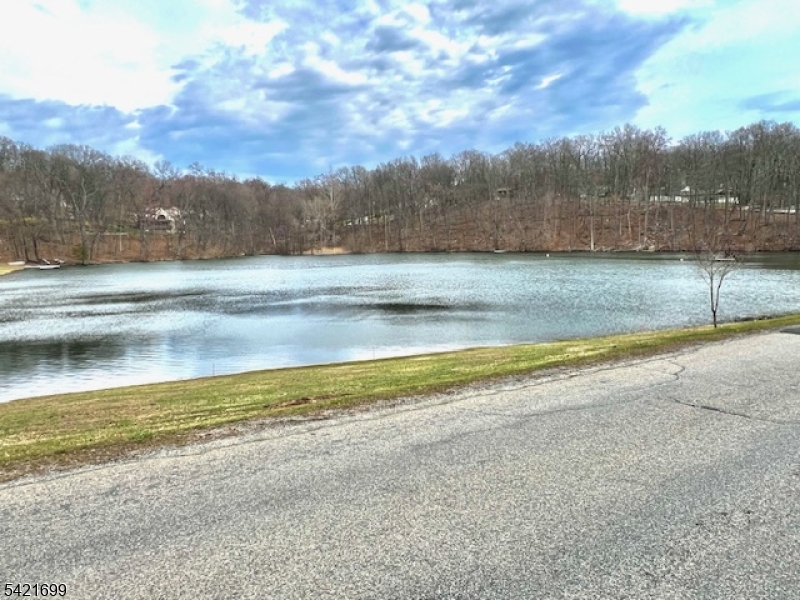 Scenic Lakes - Residential