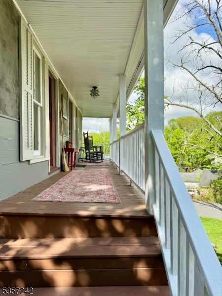 1 Cedar St